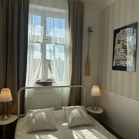 Happy8 ホステル グディニャ