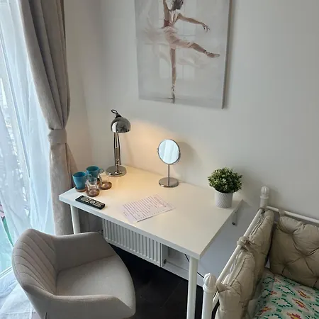 ホステル Happy8 *