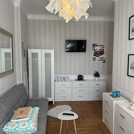 Happy8 ホステル グディニャ