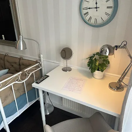 Happy8 ホステル *