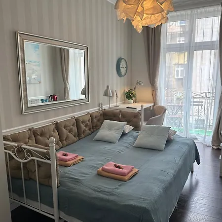 Happy8 ホステル グディニャ