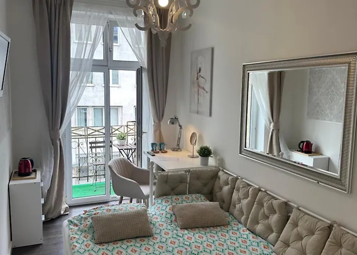 Happy8 Хостел Гдыня