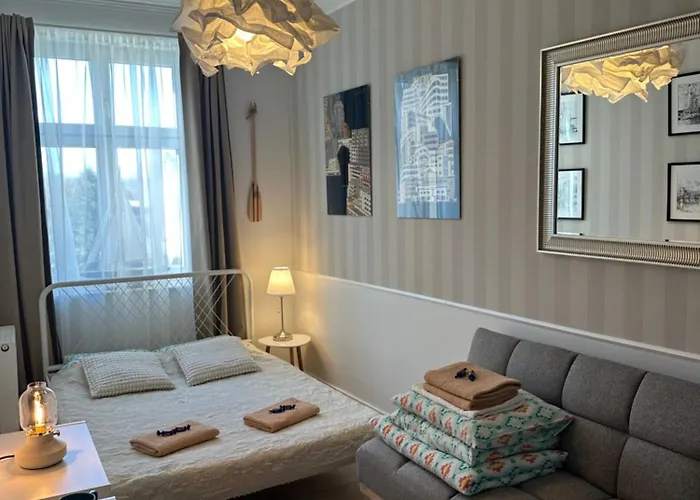 Happy8 Хостел Гдыня