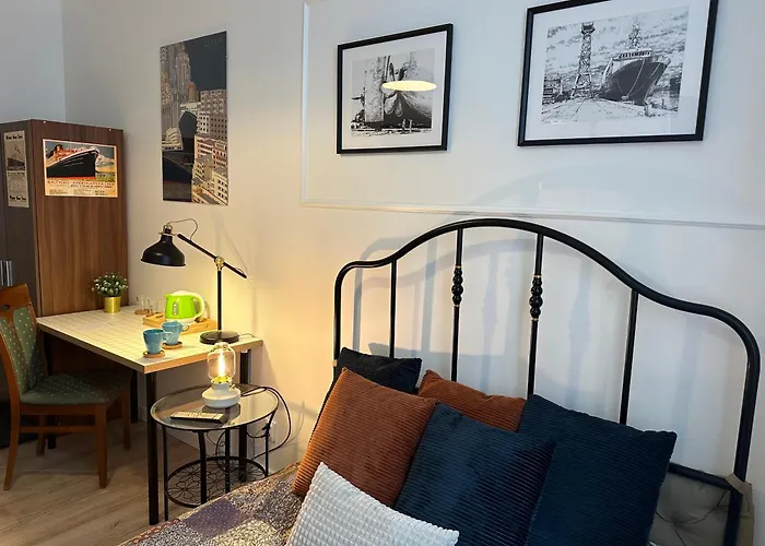 אכסניה Happy8 גדינייה